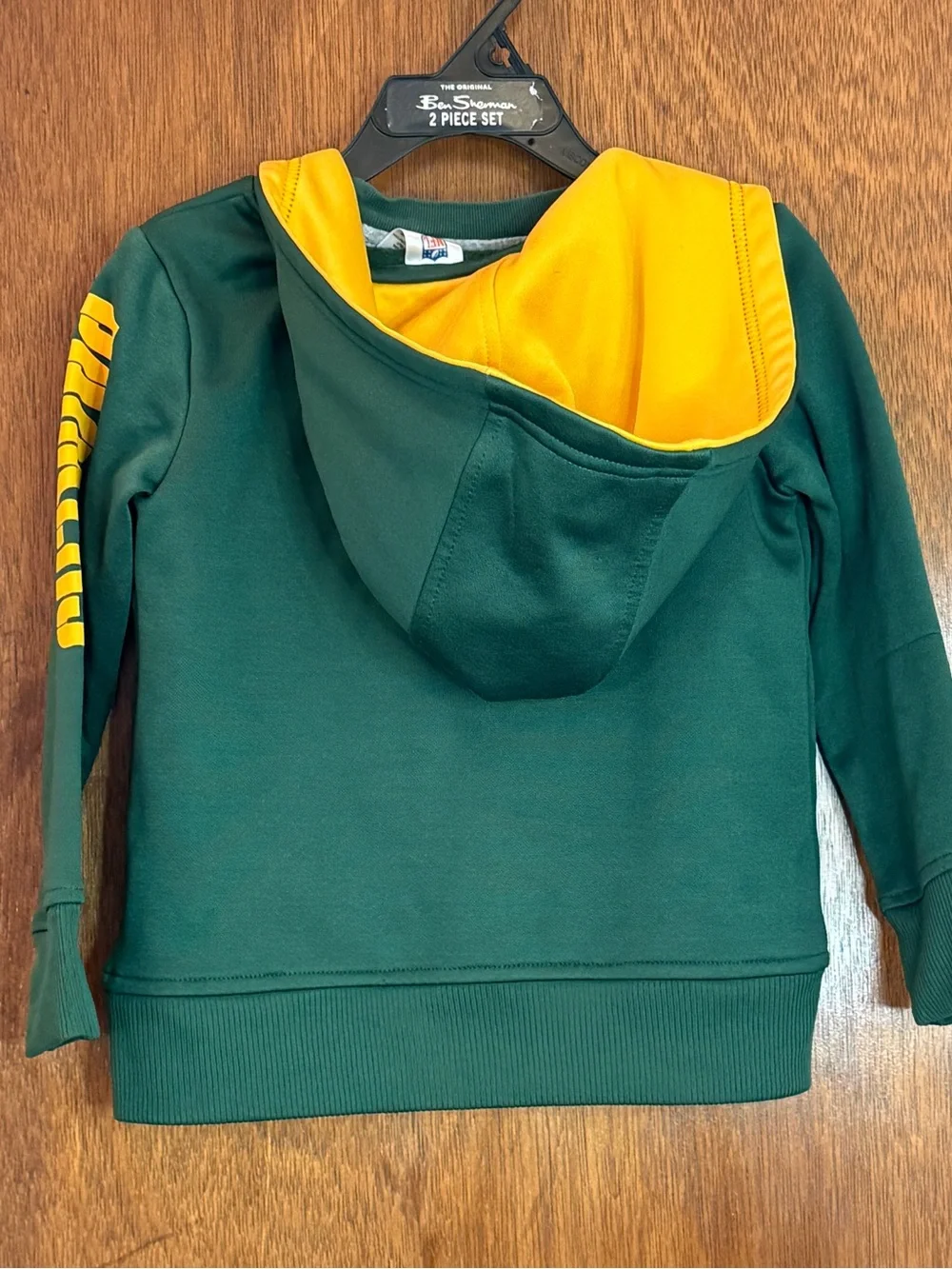 NFL Green Bay Packers Youth Full-Zip Hoodie & T-Shirt Set